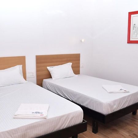 סריקאלהסטי Hotel Bluestone מראה חיצוני תמונה